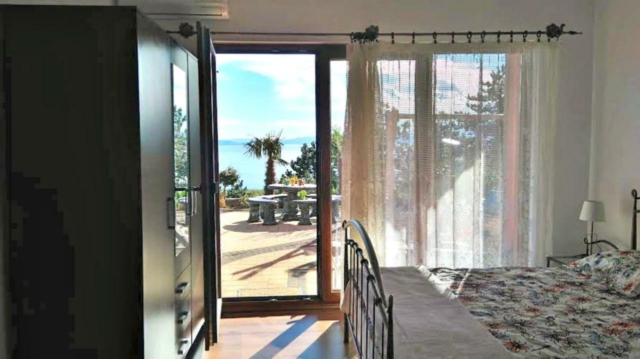 Apartment Anika Kostrena Exterior photo